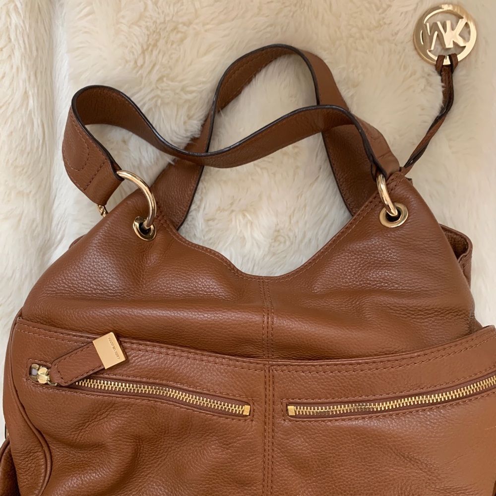 Michael kors leather bag